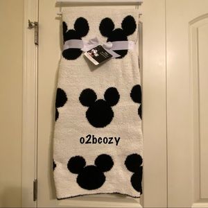 Disney Mickey Mouse Super Soft Throw